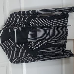 Lulu lemon zip up sweater size 4